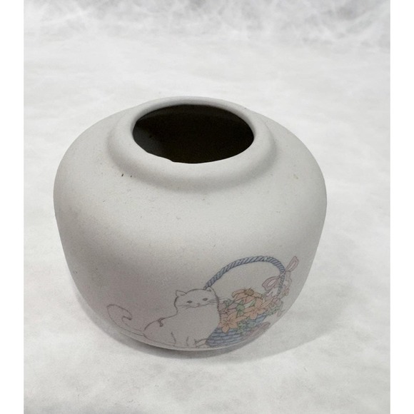 Vintage Cat Bud Vase Ceramic Floral Basket Kitty Cottagecore 2.75" Tall Cute - Picture 4 of 8